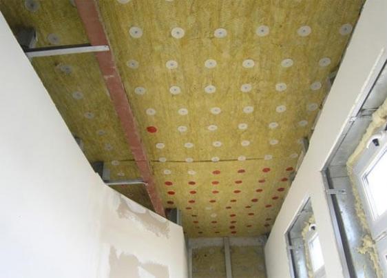 Натяжной потолок с шумоизоляцией
