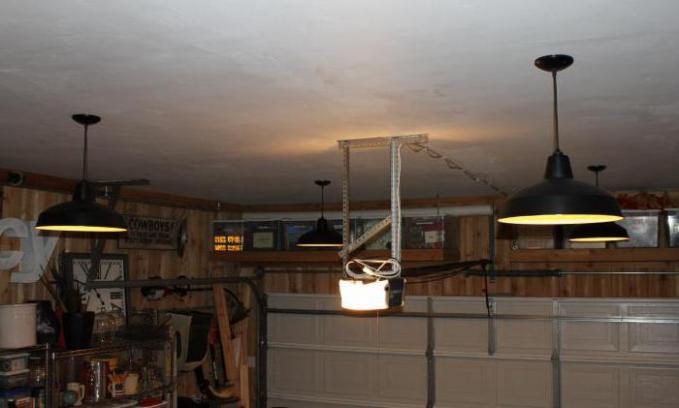Из чего сделать потолок в гараже