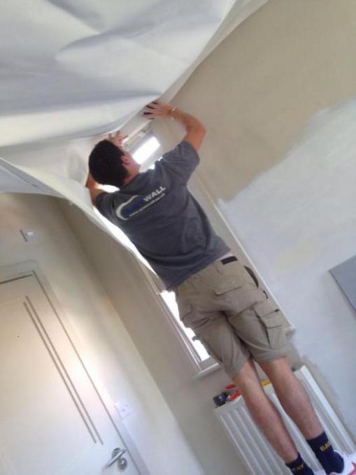 Как самому натянуть натяжной потолок